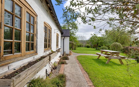 Waen Farm Cottage: Maison, Domicile, Chalet, Arbuste, Établissements Humains, Zone Rurale, Ferme, Biens, Jardin