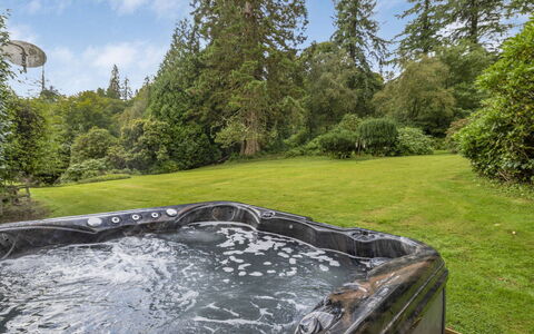 Ormidale House: Piscine, Jacuzzi, Aménagement Paysager, Baignoire, Caractéristique De L'Eau