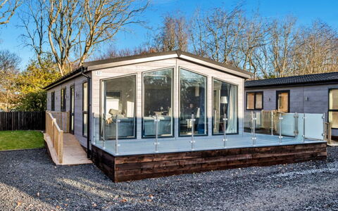 Silverwood Deluxe Chalet