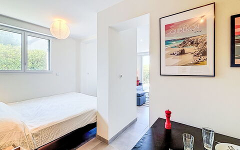 Beg en Aud: Design Intérieur, Sol, Meubles, Sol, Plafond, Pièce, Lit, Chambre, Appartement, Domicile