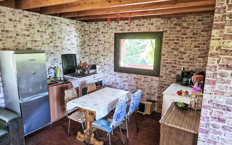 Oaza Spokoju: Bois, Meubles, Chalet, Pièce, Chaise, Tache De Bois, Dur, Brique, Ferme, Plante D'Appartement