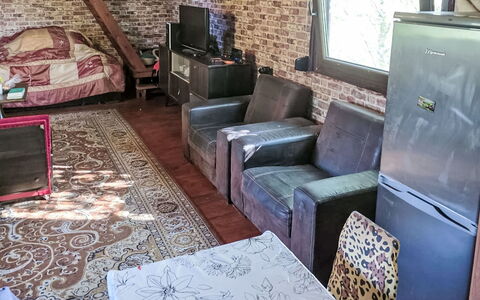 Oaza Spokoju: Meubles, Sol, Sol, Design Intérieur, Canapé, Pièce, Salon, Éclairage, Appartement