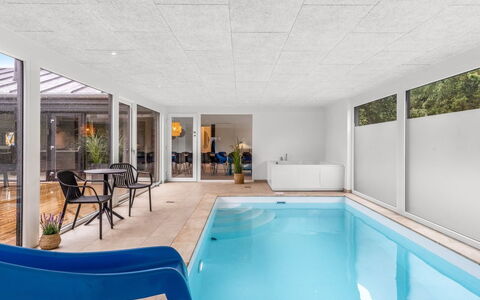 Filippine - 800M from the Sea: Meubles, Mobilier De Jardin, Chaise, Table, Tableau De Plein Air, Patio, Jardin, Table Cuisine Et Salle A Manger, Ombre, Table Basse