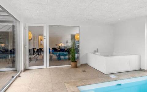 Filippine - 800M from the Sea: Meubles, Mobilier De Jardin, Chaise, Table, Tableau De Plein Air, Patio, Jardin, Table Cuisine Et Salle A Manger, Ombre, Table Basse