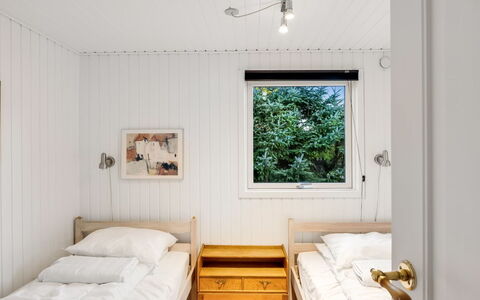 Alkmar - from the Sea: Mur, Bois, Chambre, Design Intérieur, Lit, Plafond, Sol, Sol, Literie, Cadre De Lit