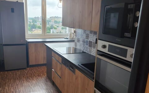 Elizabeth: Appareil De Cuisine, Principaux Appliance, Sol, Bois, Cuisine, Comptoir, Design Intérieur, Cabinetry, Sol, Meubles