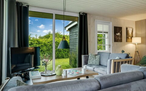 Inola - 400M to the Fjord: Meubles, Design Intérieur, Domicile, Chaise, Salon, Canapé, Chalet, Dur, Plante D'Appartement