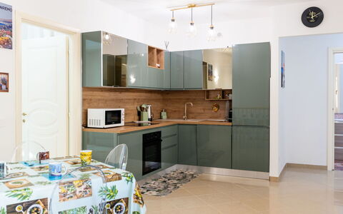 Casa Dell'Ulivo: Meubles, Cuisine, Cabinetry, Comptoir, Design Intérieur, Appareil De Cuisine, Sol, Principaux Appliance, Bois, Sol