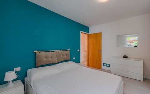 Federica: Design Intérieur, Meubles, Mur, Sol, Chambre, Bois, Sol, Lit, Drap De Lit, Literie