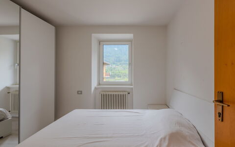 Federica: Design Intérieur, Mur, Sol, Chambre, Bois, Sol, Plafond, Lit, Pièce, Meubles