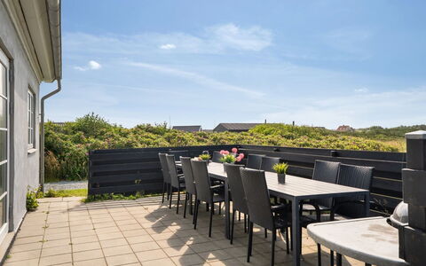Filine - 100M from the Sea: Meubles, Mobilier De Jardin, Tableau De Plein Air, Chaise, Ombre, Plate-Forme, Dur, Table Cuisine Et Salle A Manger, Patio, Balcon