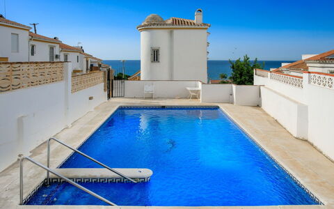 La Mar Serena: Piscine, Mer, Loisir, Balcon, Océan, Vacances, Ville Resort, Villa, Balustrade, Recours