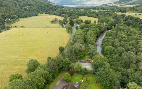 Iola Annex: Environnement Naturel, Paysage Naturel, Paysage, Vue Du Ciel, Montagnes, Zone Rurale, Photographie Aérienne, Station De Montagne, Vallée, Champ
