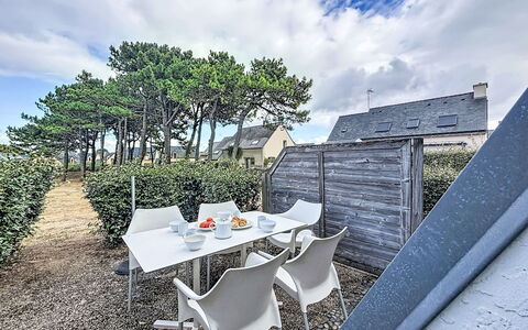 Sud Océan: Meubles, Design Intérieur, Chaise, Sol, Table, Recours, Sol, Plafond, Pièce, Eco Hôtel