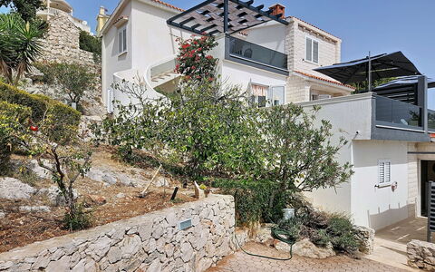 Marina Sevid 106: Mur, Bâtiment, Zone Résidentielle, Maison, Toit, Quartier, Domicile, Architecture, Ville