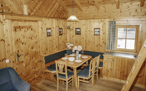 Zirbenhütte: Piscine, Ferme, Biens, Villa, Recours, Hacienda, Eco Hôtel, Arrière-Cour