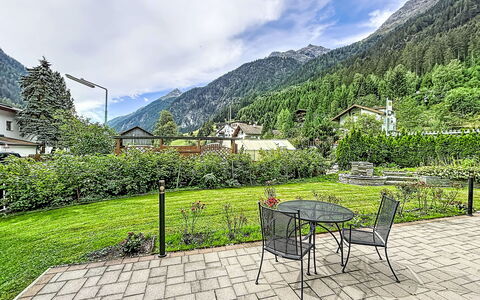 Jana: Piscine, Ferme, Biens, Villa, Recours, Hacienda, Eco Hôtel, Arrière-Cour