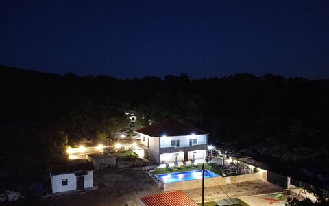 Mara: Piscine, Ferme, Biens, Villa, Recours, Hacienda, Eco Hôtel, Arrière-Cour