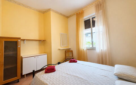 Villa Sandra: Design Intérieur, Sol, Sol, Bois, Pièce, Plafond, Chambre, Lit, Meubles, Appartement