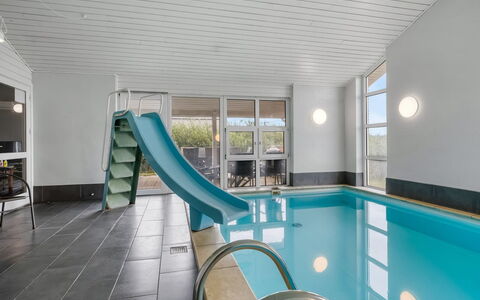 Nandolf - 200M to the Fjord: Sol, Design Intérieur, Sol, Plafond, Piscine, Recours, Conception, Hôtel, Dur, Tuile
