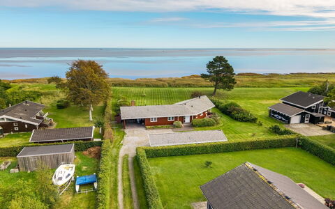 Heilo - from the Sea: Maison, Toit, Paysage, Lot Terre, Domicile, Chalet, Zone Rurale, Biens, Aménagement Paysager, Côte