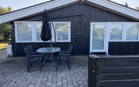 Grith - 740M to the Fjord: Domicile, Toit, Ombre, Chalet, Plate-Forme, Cour, Siding, Planche, Mobilier De Jardin