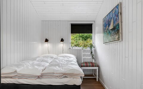 Grith - 740M to the Fjord: Bois, Chambre, Sol, Design Intérieur, Sol, Plafond, Literie, Drap De Lit, Lit, Planche