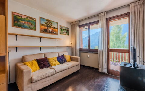 Nido del Brenta: Bois, Design Intérieur, Plafond, Pièce, Sol, Sol, Meubles, Appartement, Parquet, Cadre