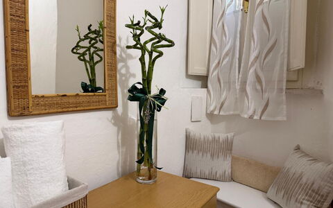Casa di Mario: Design Intérieur, Éclairage, Domicile, Pièce, Meubles, Sol, Linge, Pot De Fleur, Cadre, Matériau Naturel