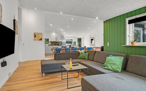 Nahuel - 300M to the Fjord: Design Intérieur, Sol, Bois, Canapé, Plafond, Meubles, Sol, Salon, Domicile, Parquet