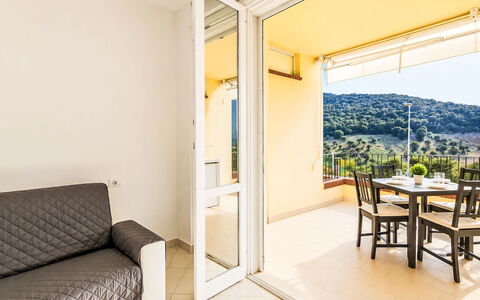 Tra Mare e Campagna: Design Intérieur, Sol, Sol, Appartement, Plafond, Pièce, Tache De Bois, Chaise, Balcon, Parquet