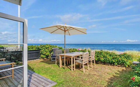Joachim - 10M from the Sea: Bois, Meubles, Appartement, Pièce, Plafond, Tache De Bois, Chaise, Dur, Vernis, Lumber