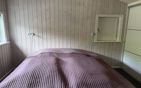 Fritzy - 1.5Km from the Sea: Bois, Meubles, Appartement, Pièce, Plafond, Tache De Bois, Chaise, Dur, Vernis, Lumber