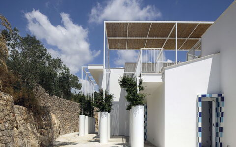 Capri: Meubles, Design Intérieur, Sol, Sol, Plafond, Pièce, Chaise, Table, Appartement, Table Cuisine Et Salle A Manger