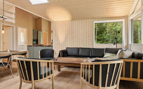 Zelma - 1.5Km from the Sea: Design Intérieur, Sol, Bois, Meubles, Sol, Parquet, Plafond, Domicile, Dur, Salon