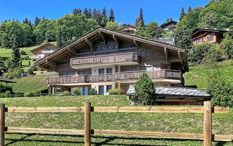 Mont Azur: Maison, Domicile, Chalet, Porche, Balcon, Clôture, Village, Biens, Ferme