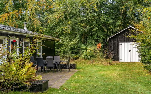 Nanook - from the Sea: Arbuste, Maison, Chalet, Jardin, Domicile, Lot Terre, Couverture De Sol, Pelouse, Batiments Jardin, Ombre