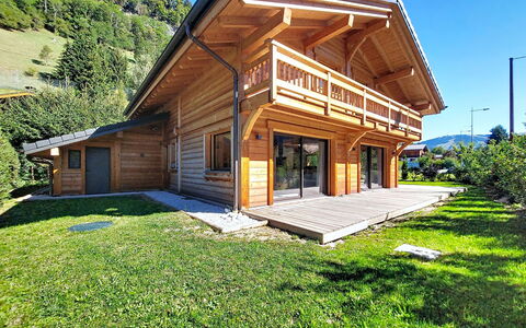 L'Aigle Blanc: Bois, Toit, Chalet, Cabane En Rondins, Biens, Faisceau, Lumber, Porche, Conception, Dur