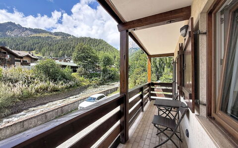 Snow Home col Rodella: Herbe, Architecture, Domicile, Maison, Lot Terre, Chalet, Biens, Ferme, Cour, Pelouse