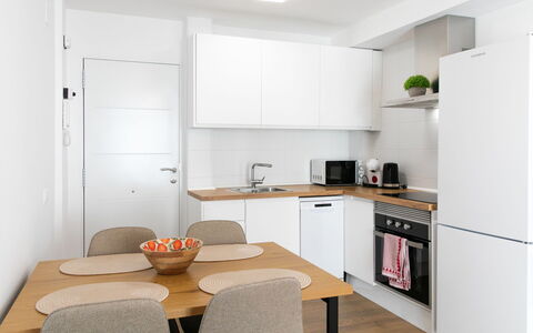 Caribe: Meubles, Cuisine, Design Intérieur, Appareil De Cuisine, Comptoir, Sol, Bois, Principaux Appliance, Sol, Cabinetry