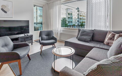Levihonka 13: Meubles, Design Intérieur, Canapé, Sol, Sol, Salon, Plafond, Pièce, Domicile, Appartement