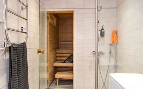 Mäkrä 3: Sol, Bois, Sol, Luminaire Plomberie, Design Intérieur, Salle De Bains, Plomberie, Tuile, Composite, Pièce
