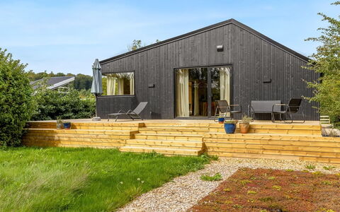 Munibert - 100M from the Sea: Arbuste, Chalet, Lot Terre, Siding, Jardin, Batiments Jardin, Planche, Dur, Ferme