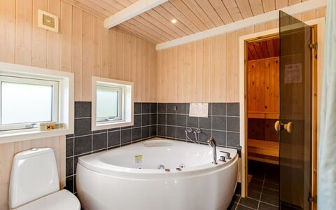 Tobias - 30Km from the Sea: Luminaire Plomberie, Sol, Bois, Salle De Bains, Sol, Design Intérieur, Plafond, Baignoire, Plomberie, Pièce