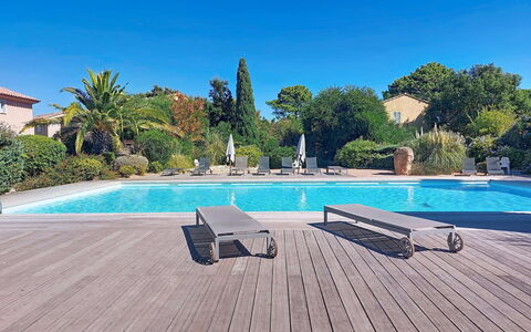 Casa San Ciprianu: Piscine, Recours, Ombre, Eco Hôtel, Mobilier De Jardin, Aménagement Paysager, Jardin, Hacienda, Villa