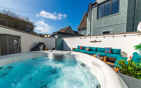 Towan Lobster: Bleu, Piscine, Recours, Composite, Baignoire, Jacuzzi, Eco Hôtel, Hôtel, Mobilier De Jardin