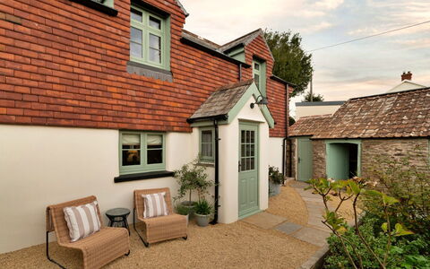 Horsepool Cottage: Balcon