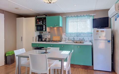 A Casetta: Cuisine, Meubles, Design Intérieur, Principaux Appliance, Sol, Comptoir, Bois, Appareil De Cuisine, Sol, Pièce
