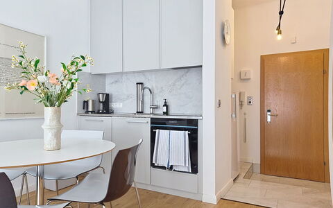 Franz Josef: Meubles, Design Intérieur, Sol, Sol, Mur, Comptoir, Bois, Cuisine, Luminaire, Pièce