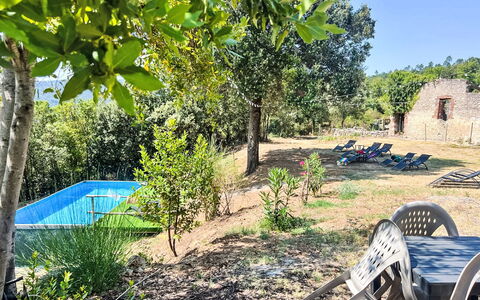 Villa Monti: Arbre, Piscine, Jardin, Ombre, Arrière-Cour, Mobilier De Jardin, Loisir, Aménagement Paysager, Cour, Hacienda